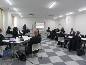 令和７年度議員研修会（対話する議会・議員を目指して、チーム議会と政治分野におけるハラスメント）の様子